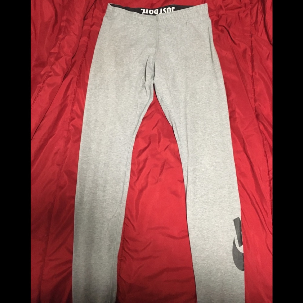 Nike leggings